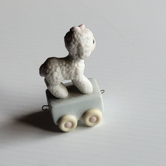 Vtg 1985 Precious Moments Happy Birthday Little Lamb 1st Birthday Train 15946 - Picture 8 of 11